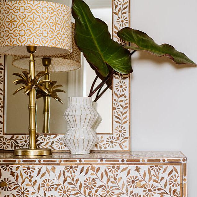 Decorative vase