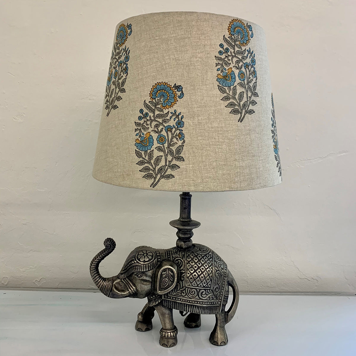 Bedside lamp base | Elephant